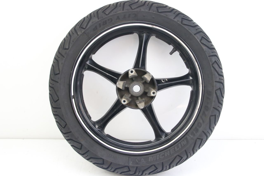 photo de CERCHIO POSTERIORE SUZUKI SIXTEEN 125 (2008 - 2010) - Dettaglio del componente