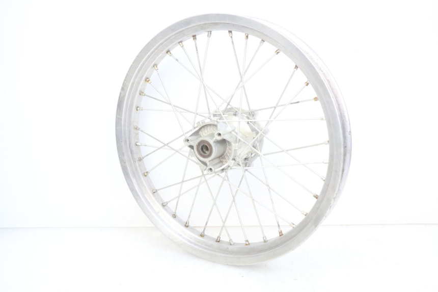 photo de CERCHIO POSTERIORE GAS-GAS SM ROOKIE 50 (2001 - 2005) - Dettagli dei punti di fissaggio