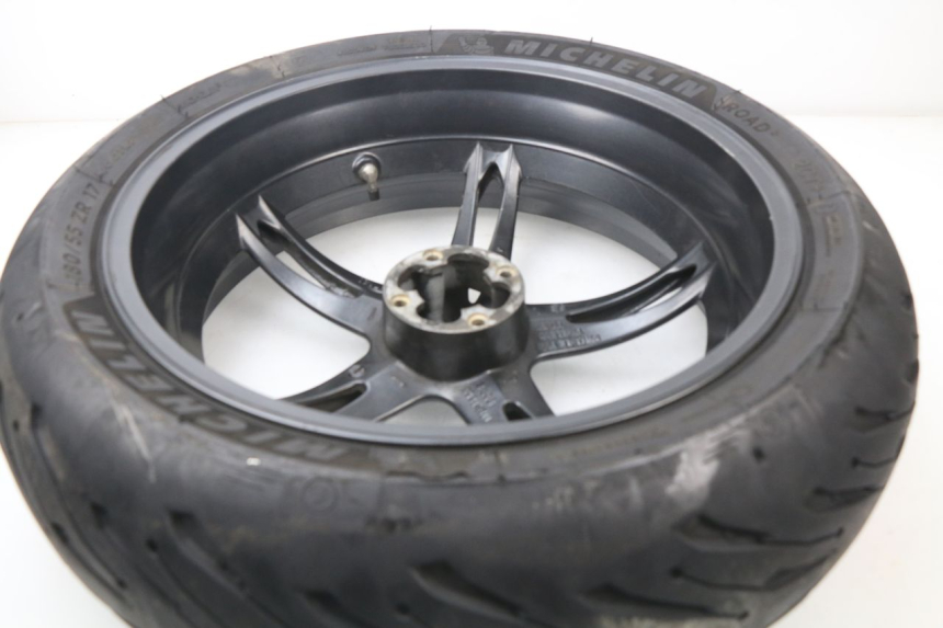 photo de CERCHIO POSTERIORE TRIUMPH SPEED TRIPLE 1050 (2005 - 2007) - Ricambio usato controllato