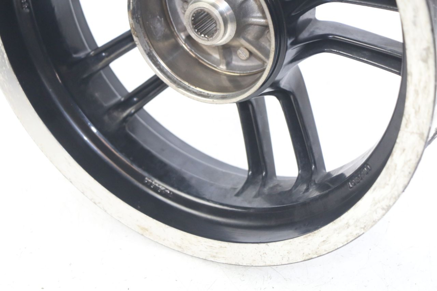 photo de CERCHIO POSTERIORE PEUGEOT SPEEDFIGHT 3 AIR 50 (2009 - 2015) - Zoom sullo stato d'uso