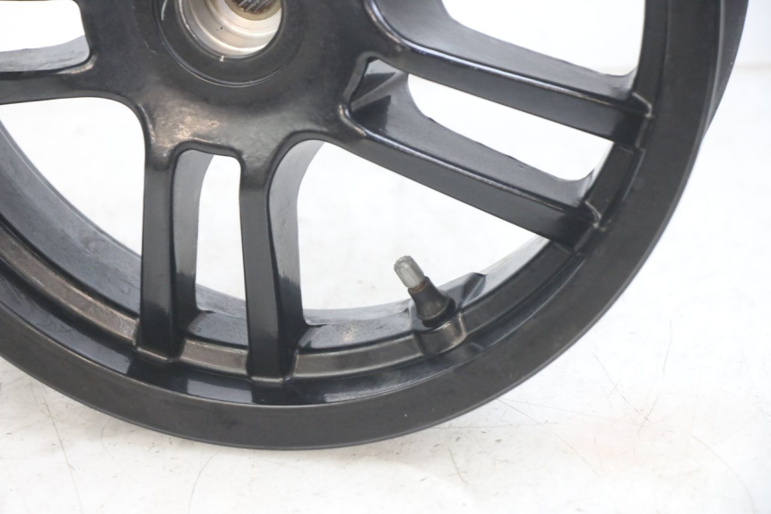 photo de CERCHIO POSTERIORE PEUGEOT SPEEDFIGHT 4 4T 50 (2015 - 2020) - Ricambio usato controllato