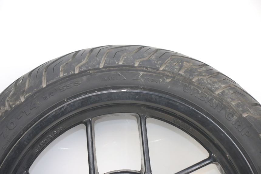 photo de CERCHIO POSTERIORE APRILIA SR 2T 50 (2012 - 2017) - Primo piano ad alta risoluzione