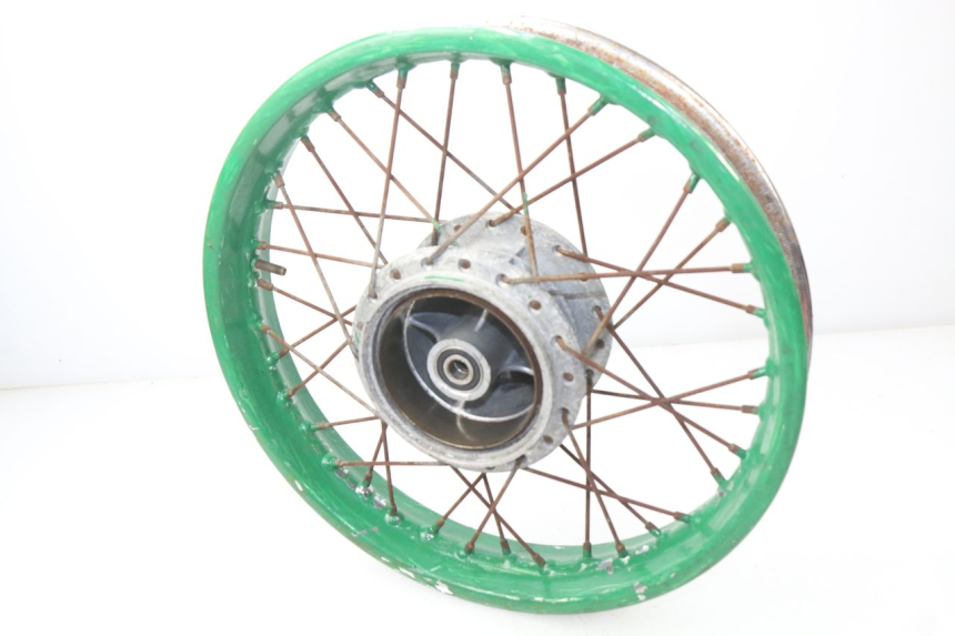 photo de CERCHIO POSTERIORE YAMAHA SR 125 (1982 - 2003) - Stato della superficie e materiale