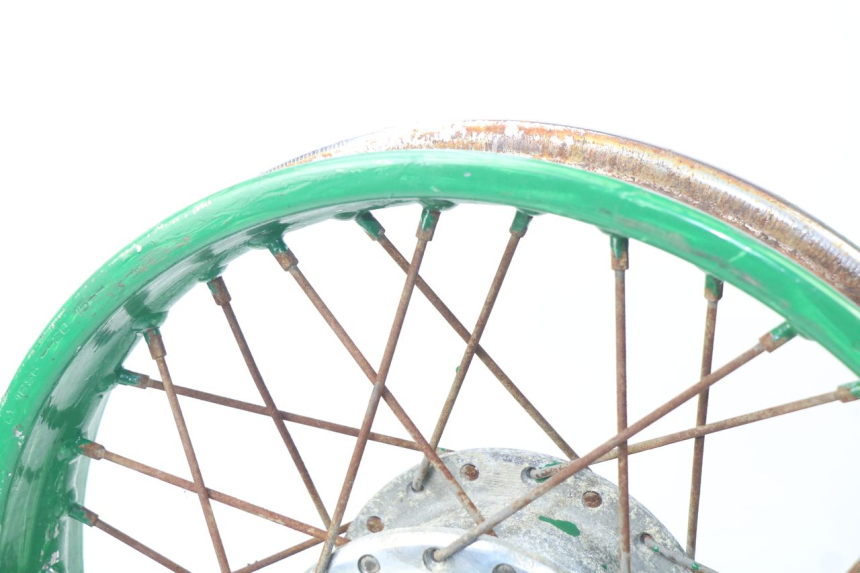 photo de CERCHIO POSTERIORE YAMAHA SR 125 (1982 - 2003) - Marcature e riferimenti originali