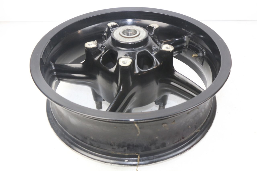 photo de CERCHIO POSTERIORE APRILIA SRV 850 (2012 - 2017) - Primo piano tecnico