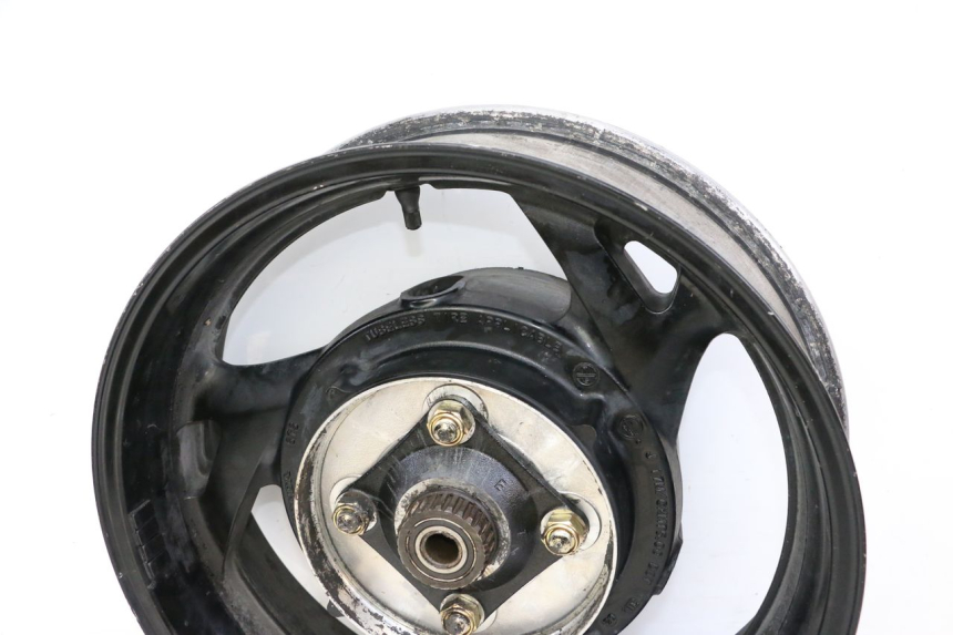 photo de CERCHIO POSTERIORE HONDA ST PAN EUROPEAN 1300 (2002 - 2013) - Primo piano tecnico