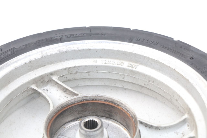 photo de CERCHIO POSTERIORE FYM STRADA 50 (2007 - 2014) - Zoom sullo stato d'uso