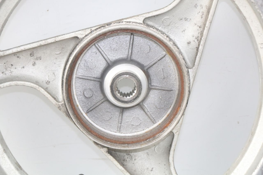 photo de CERCHIO POSTERIORE FYM STRADA 50 (2007 - 2014) - Stato della superficie e materiale