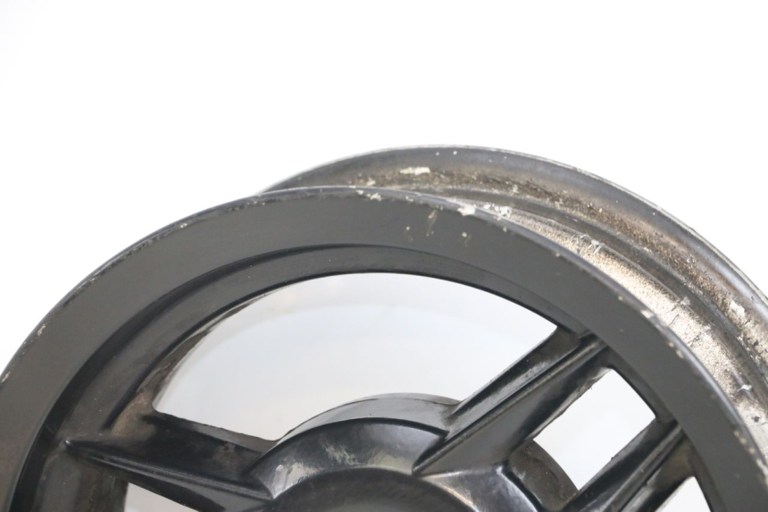 photo de CERCHIO POSTERIORE PEUGEOT STREETZONE I 2T 50 (2018 - 2020) - Dettagli dei punti di fissaggio