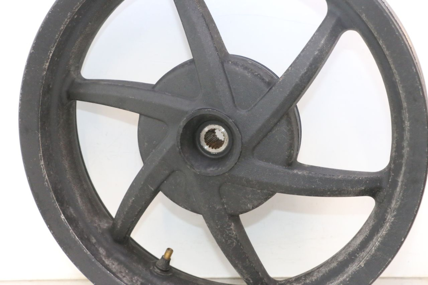 photo de CERCHIO POSTERIORE KYMCO SUPER 8 2T 50 (2007 - 2013) - Zoom sullo stato d'uso