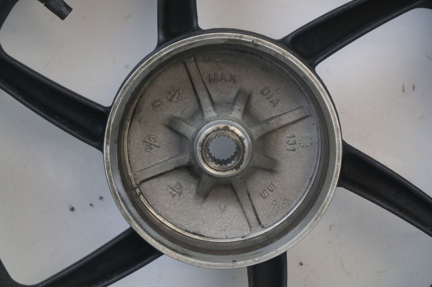 photo de CERCHIO POSTERIORE KYMCO SUPER 8 125 (2008 - 2015) - Marcature e riferimenti originali