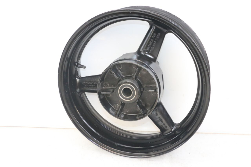 photo de CERCHIO POSTERIORE YAMAHA TDM ABS 900 (2002 - 2014) - Dettagli dei punti di fissaggio