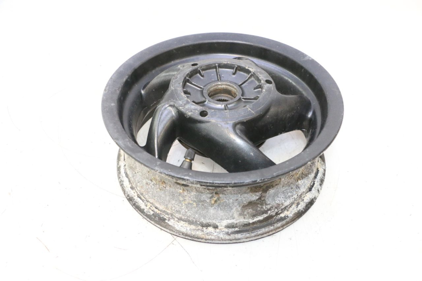photo de CERCHIO POSTERIORE PIAGGIO TYPHOON 50 (2000 - 2009) - Caratteristiche distintive