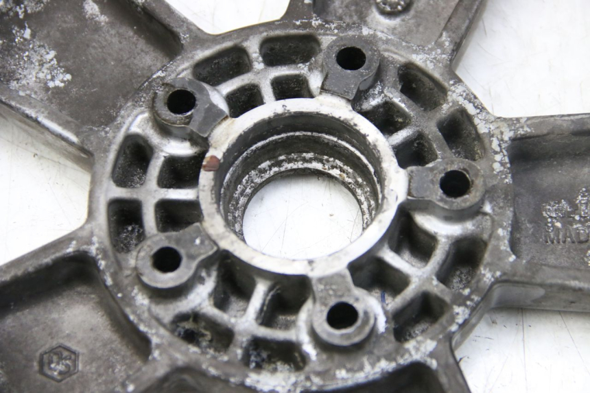 photo de CERCHIO POSTERIORE PIAGGIO VESPA GRANTURISMO 125 (2003 - 2007) - Altra angolazione