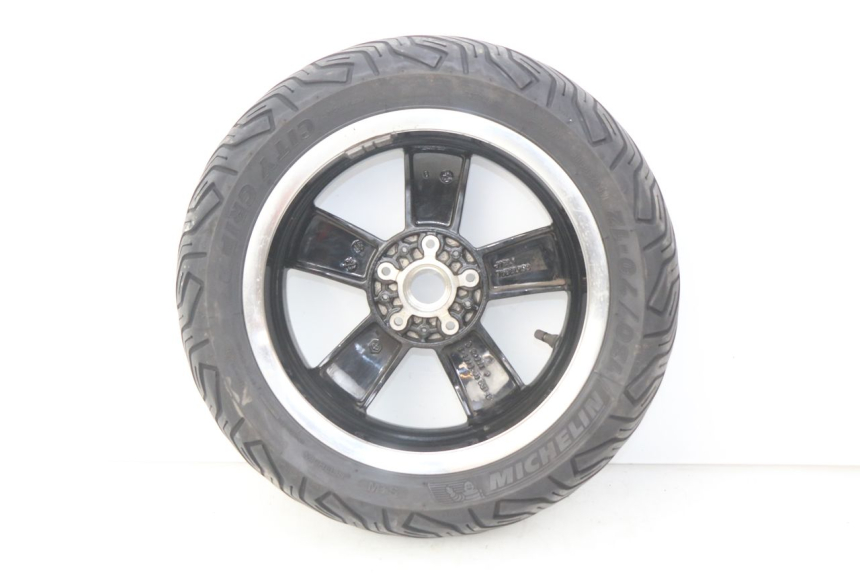 photo de CERCHIO POSTERIORE PIAGGIO VESPA GTS IGET ABS 125 (2017 - 2023) - Ricambio usato controllato