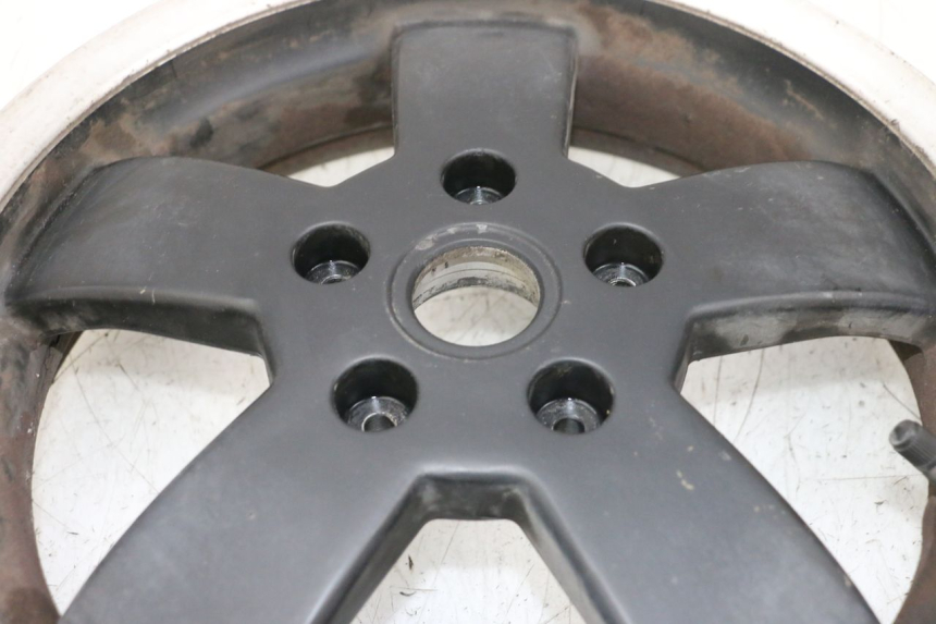 photo de CERCHIO POSTERIORE PIAGGIO VESPA GTS SUPER IE 125 (2009 - 2016) - Ispezione visiva dettagliata