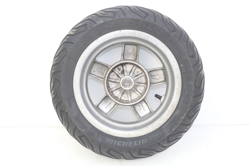 photo de CERCHIO POSTERIORE PIAGGIO VESPA LXV 125 (2006 - 2009) - Caratteristiche distintive