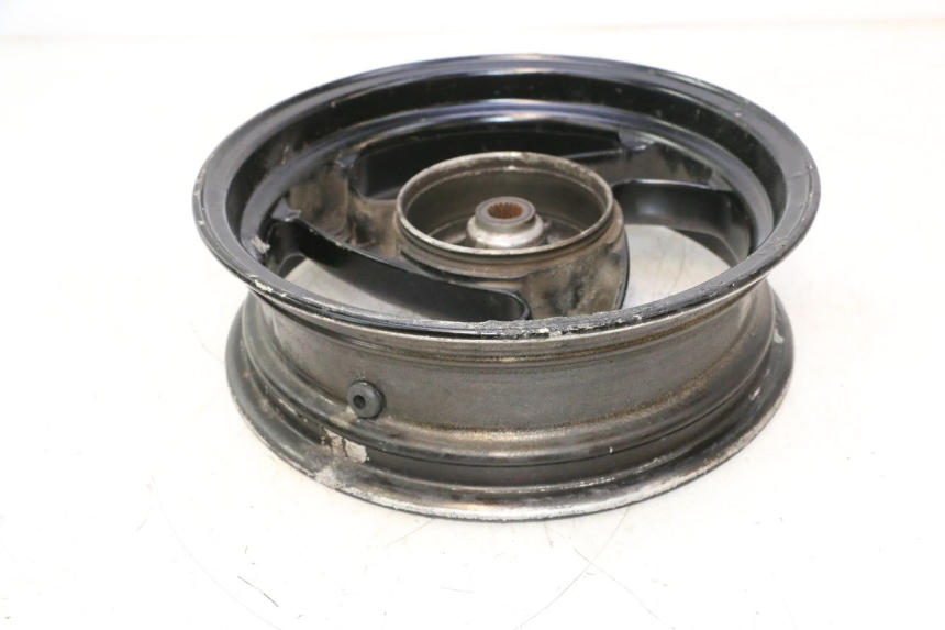 photo de CERCHIO POSTERIORE PEUGEOT VIVACITY 50 (1998 - 2003) - Altra angolazione