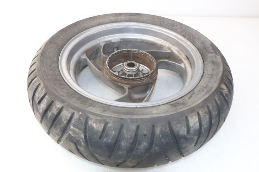 photo de CERCHIO POSTERIORE PEUGEOT VIVACITY 100 (1999 - 2008) - Altra angolazione