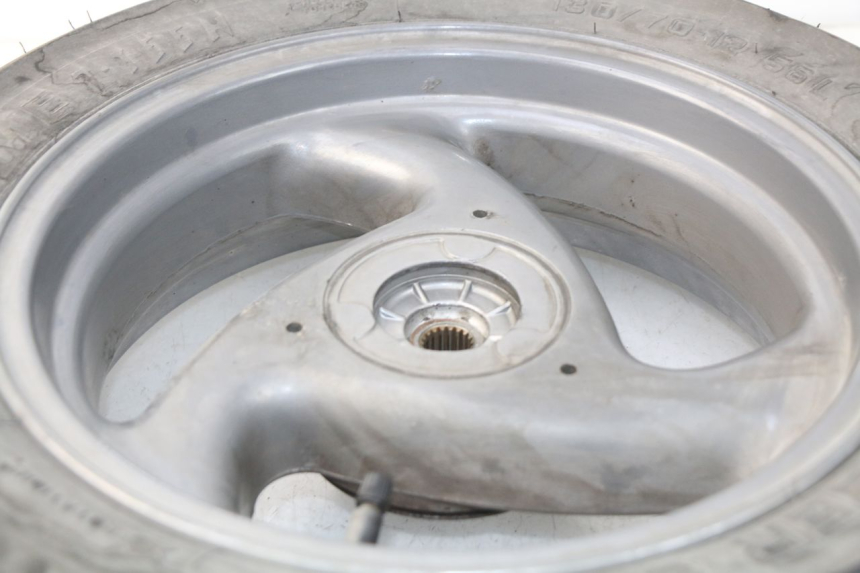 photo de CERCHIO POSTERIORE PEUGEOT VIVACITY 100 (1999 - 2008) - Vista d'insieme del prodotto