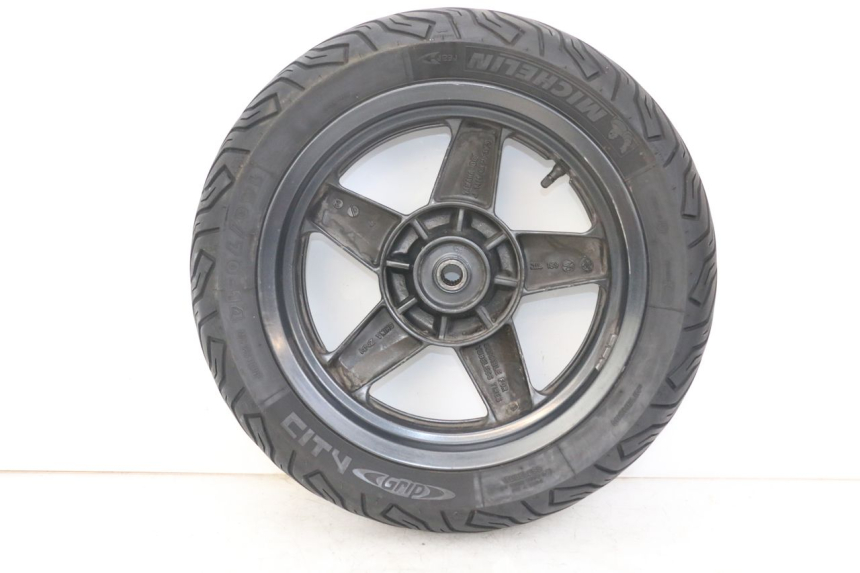 photo de CERCHIO POSTERIORE YAMAHA XMAX X-MAX 125 (2006 - 2009) - Dettaglio del componente