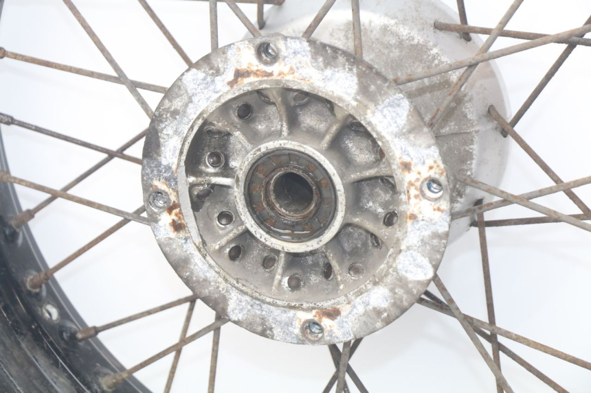 photo de CERCHIO POSTERIORE SUZUKI XF FREEWIND 650 (1997 - 2003) - Foto prodotto supplementare