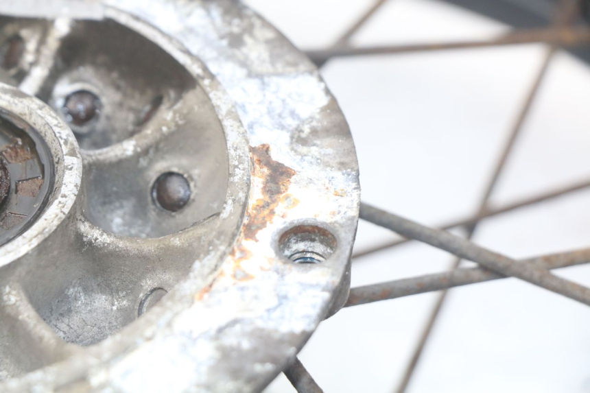 photo de CERCHIO POSTERIORE SUZUKI XF FREEWIND 650 (1997 - 2003) - Ricambio usato controllato