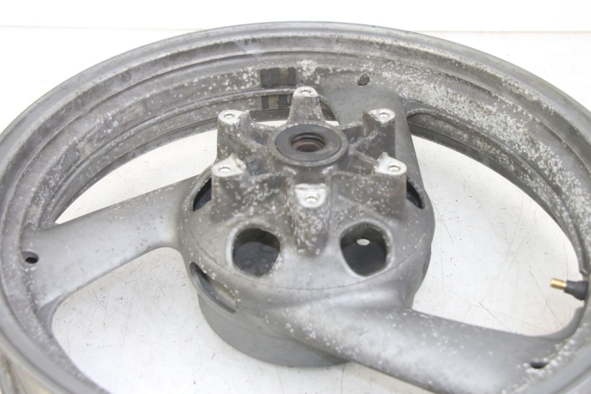 photo de CERCHIO POSTERIORE YAMAHA XJN DIVERSION 600 (2000 - 2003) - Primo piano tecnico