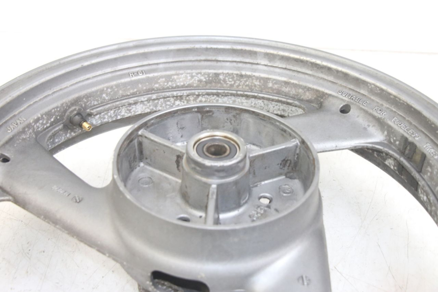 photo de CERCHIO POSTERIORE YAMAHA XJN DIVERSION 600 (2000 - 2003) - Dettagli dei punti di fissaggio