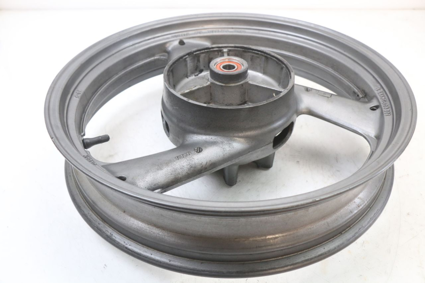 photo de CERCHIO POSTERIORE YAMAHA XJS DIVERSION 600 (1997 - 1999) - Dettaglio del componente