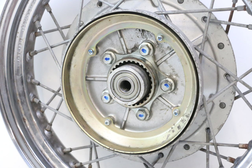 photo de CERCHIO POSTERIORE YAMAHA XV VIRAGO 535 (1988 - 2004) - Ispezione visiva dettagliata