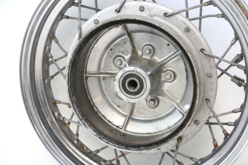 photo de CERCHIO POSTERIORE YAMAHA XV VIRAGO 535 (1988 - 2004) - Panoramica del profilo