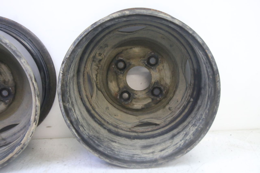 photo de CERCHIO POSTERIORE YAMAHA YFM GRIZZLY 550 (2008 - 2015) - Foto prodotto supplementare