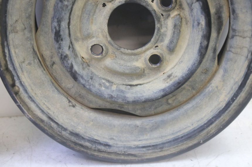 photo de CERCHIO POSTERIORE YAMAHA YFM GRIZZLY 550 (2008 - 2015) - Dettagli dei punti di fissaggio