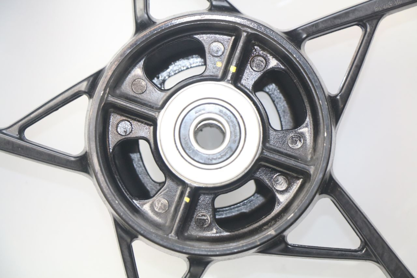 photo de CERCHIO POSTERIORE KAWASAKI Z 650 (2016 - 2019) - Ricambio usato controllato