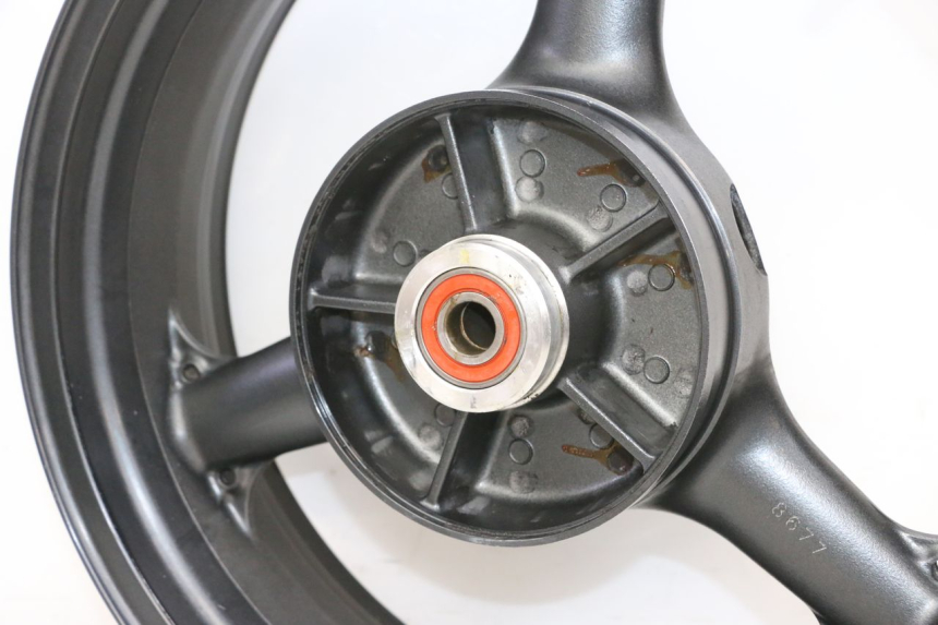 photo de CERCHIO POSTERIORE KAWASAKI ZR 7 750 (1999 - 2004) - Altra vista dell'articolo