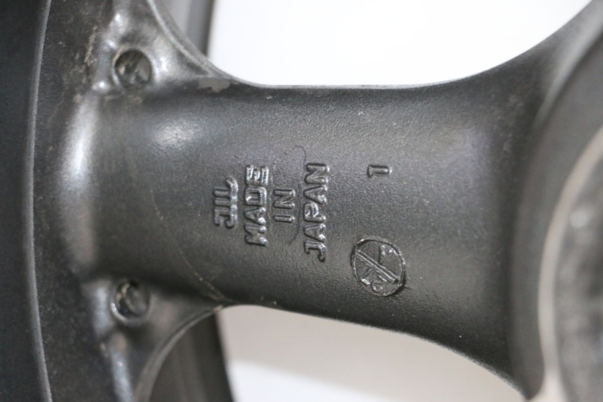 photo de CERCHIO POSTERIORE KAWASAKI ZR 7 750 (1999 - 2004) - Zoom sui componenti