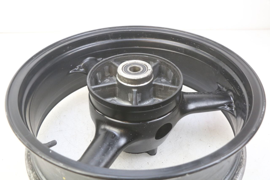 photo de CERCHIO POSTERIORE KAWASAKI ZX-6R ZX6R 600 (1995 - 1997) - Altra angolazione