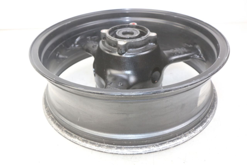 photo de CERCHIO POSTERIORE KAWASAKI ZX-6R ZX6R 600 (1995 - 1997) - Dettagli dei punti di fissaggio