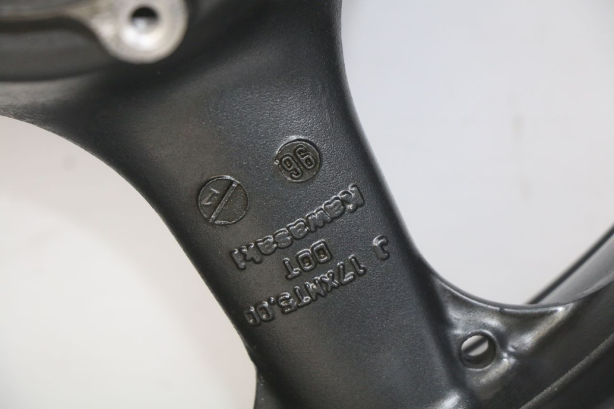 photo de CERCHIO POSTERIORE KAWASAKI ZX-6R ZX6R 600 (1995 - 1997) - Zoom sui componenti