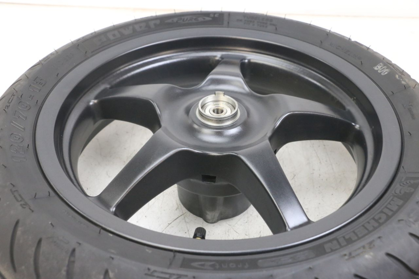 photo de CERCHIO ANTERIORE YAMAHA AEROX 2T 50 (2013 - 2017) - Zoom sullo stato d'uso