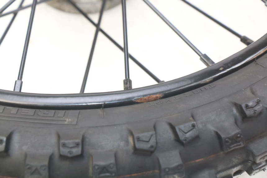 photo de CERCHIO ANTERIORE ORION AGB37 CRF1 DIRT BIKE 125 (2013 - 2021) - Primo piano tecnico