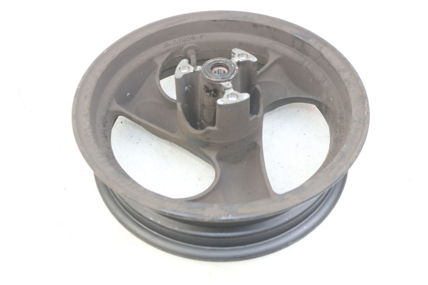 photo de CERCHIO ANTERIORE KYMCO AGILITY 4T 50 (2005 - 2018) - Zoom sullo stato d'uso