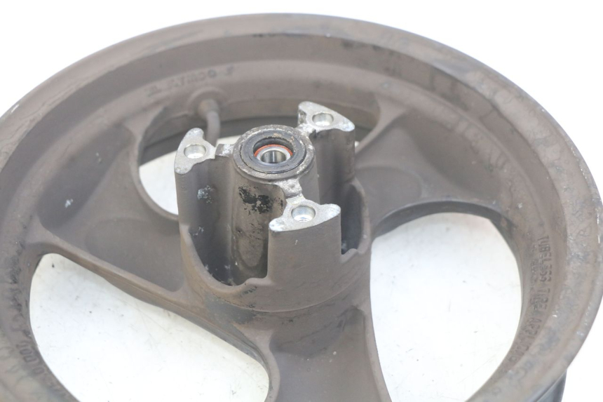 photo de CERCHIO ANTERIORE KYMCO AGILITY 4T 50 (2005 - 2018) - Altra angolazione