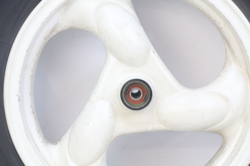 photo de CERCHIO ANTERIORE KYMCO AGILITY 4T 50 (2005 - 2018) - Altra vista dell'articolo