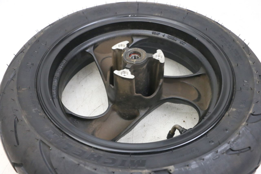 photo de CERCHIO ANTERIORE KYMCO AGILITY 4T 50 (2018 - 2022) - Altra angolazione