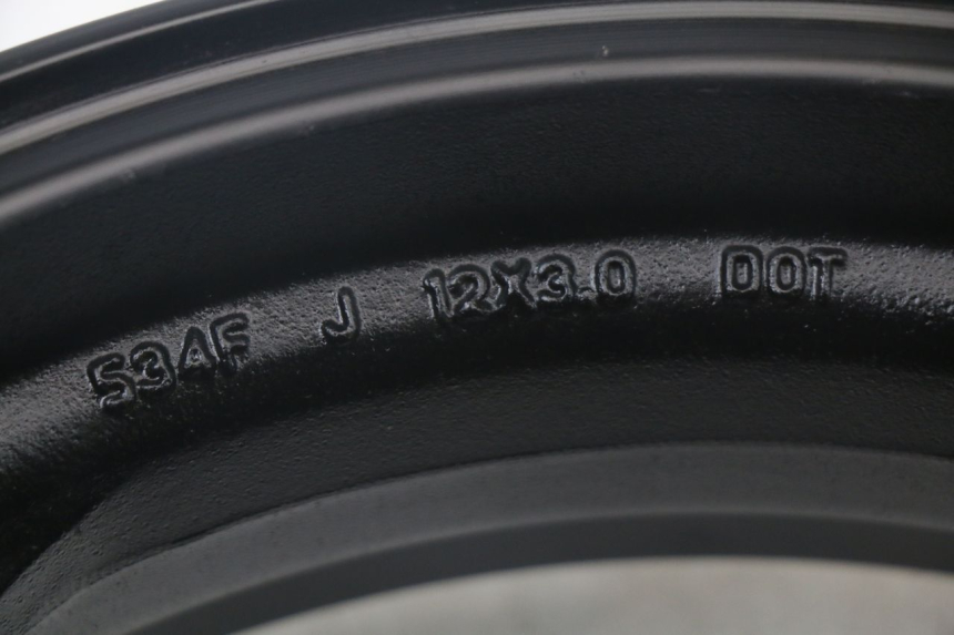 photo de CERCHIO ANTERIORE KYMCO AGILITY 4T 50 (2018 - 2022) - Caratteristiche distintive