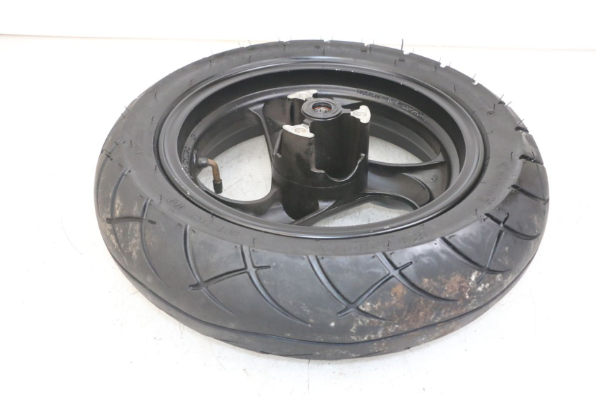 photo de CERCHIO ANTERIORE KYMCO AGILITY 4T 50 (2018 - 2022) - Zoom sullo stato d'uso