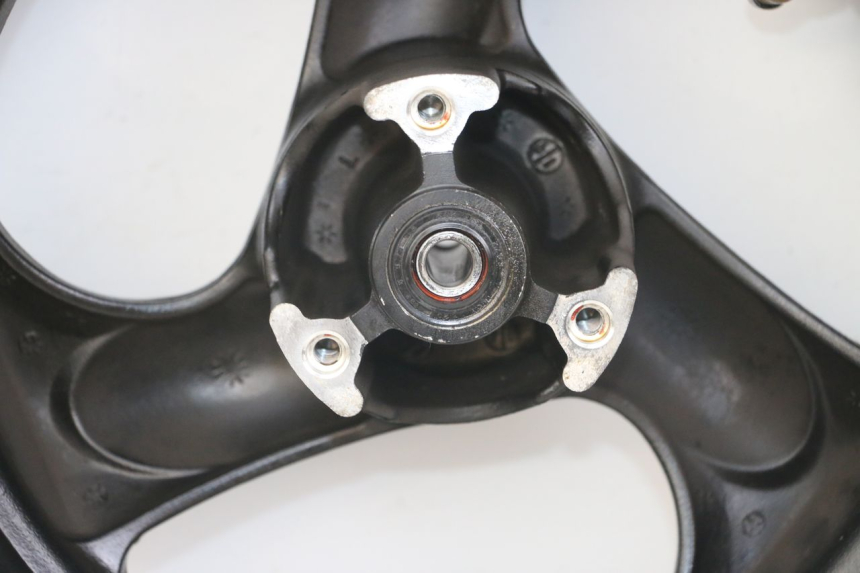 photo de CERCHIO ANTERIORE KYMCO AGILITY 4T 50 (2018 - 2022) - Ricambio usato controllato