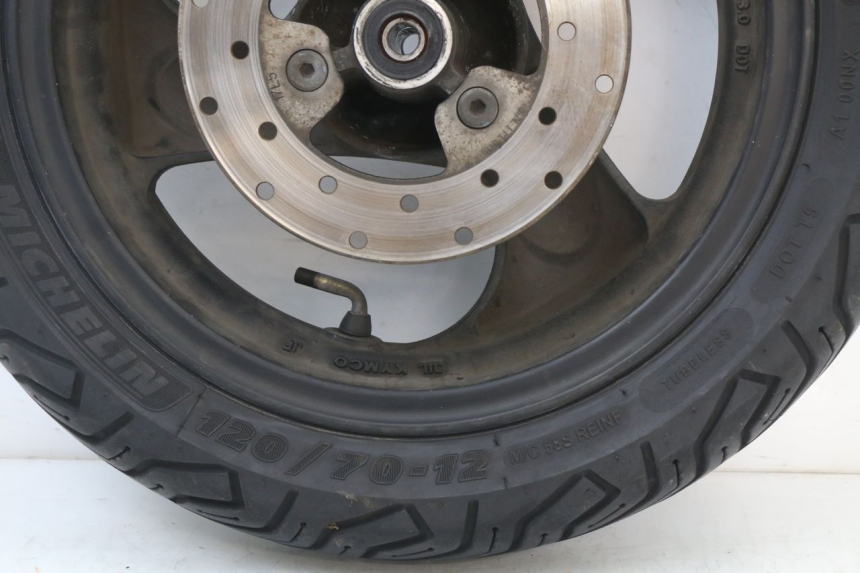 photo de CERCHIO ANTERIORE KYMCO AGILITY CARRY 50 (2011 - 2020) - Zoom sullo stato d'uso